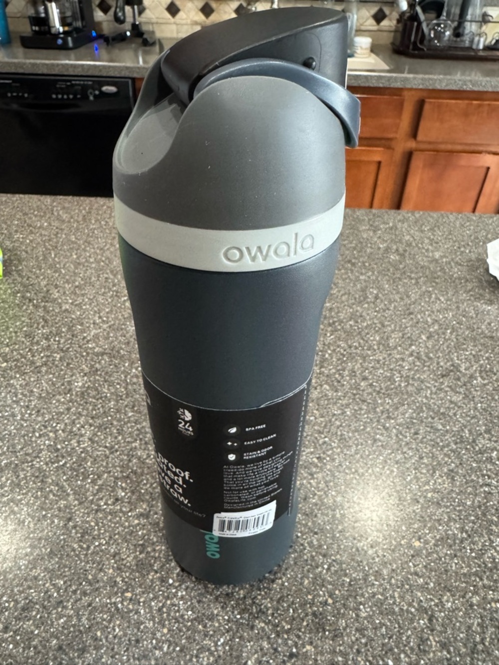 Owala FreeSip Insulated Stainless Steel Water Bottle with Straw for Sports - Picture 5 of 11